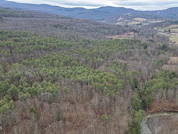 5th image of 4875-4879 Potter Hollow Road