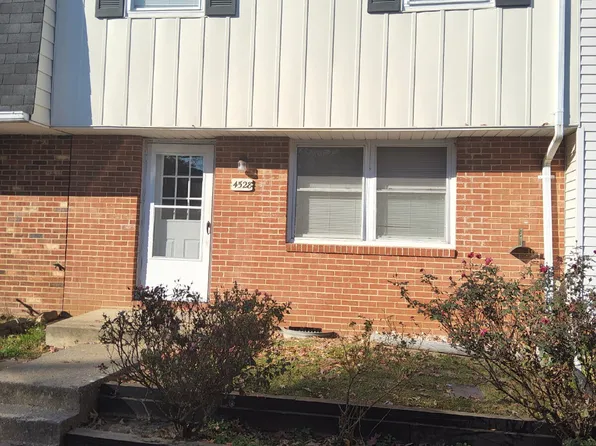 4528 Appledale Ct, Marshall, VA 20115