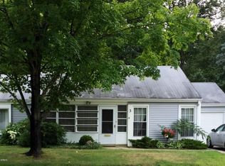 3 Barberry Dr, Lakewood, NJ