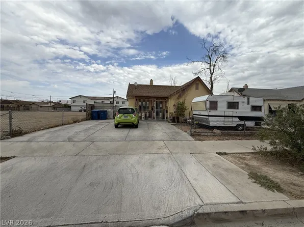 313 N 8th St, Las Vegas, NV 89101