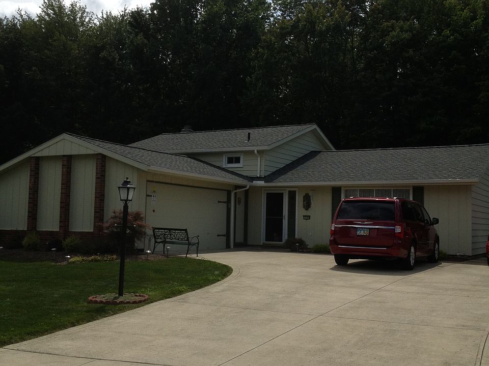 1st image of 15764 Walnut Creek Dr