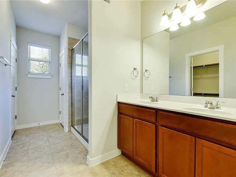 3920 Kenter Xing — Photo 11