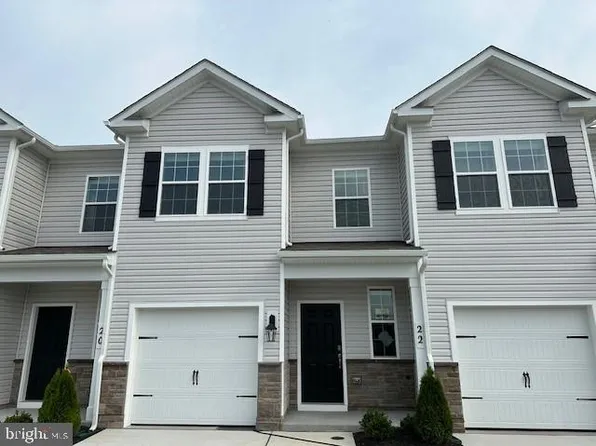 24 Windsor Ct, Gettysburg, PA 17325