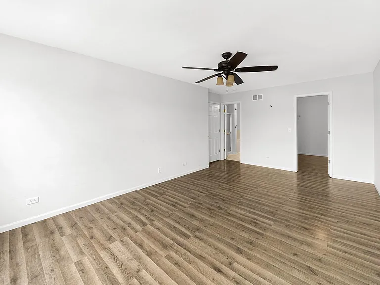 2403 Miriam Ave — Photo 19