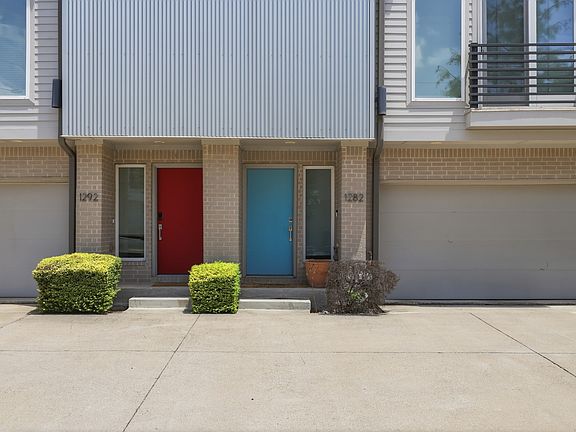 2nd image of 1282 N Prairie Ave