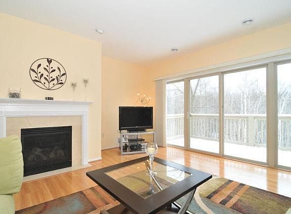 4th image of 1420 Gabriel Dr