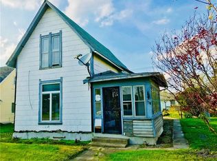 928 W Main St, Greenfield, IN 46140