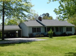 470 Sulphur Springs Rd, Pauline, SC 29374