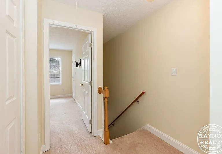 1022 S Main St #O — Photo 28