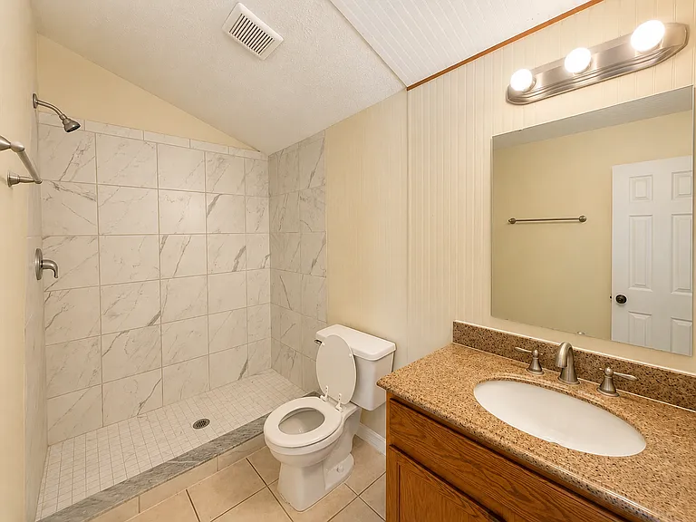 1224 Hamilton Ave — Photo 14