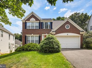4 Summit Ridge Ct, Germantown, MD 20874