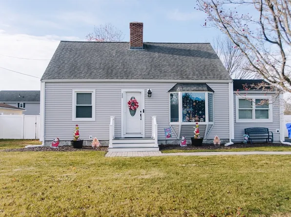 22 Amanda St, Springfield, MA 01118