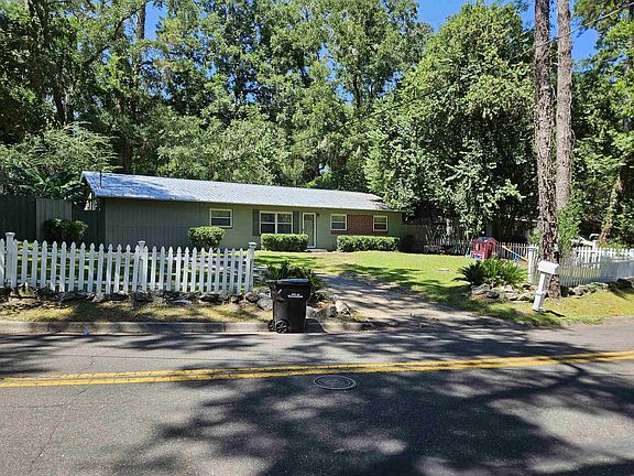 2nd image of 1636 Mabry St