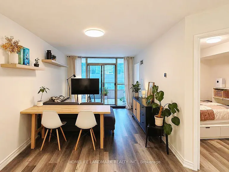 23 Hollywood Ave #711 — Photo 12