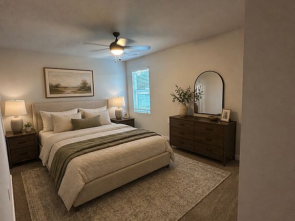 2nd image of 184 Dogwood St