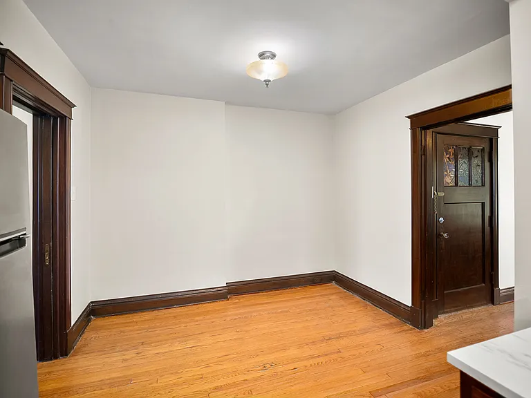 4506 Wichita Avenue2nd Floor Est — Photo 5