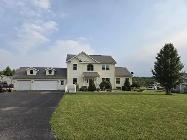 80 Hickory St, Kersey, PA 15846