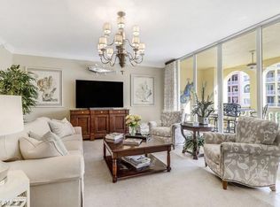 450 Bayfront Pl APT 4204, Naples, FL 34102