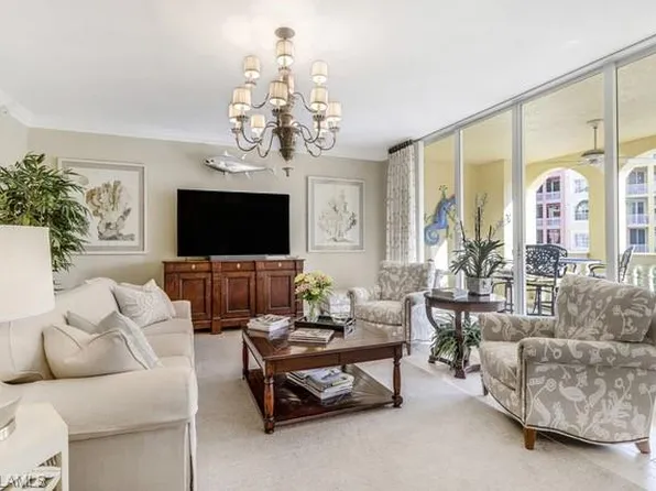 450 Bayfront PL #4204, NAPLES, FL 34102
