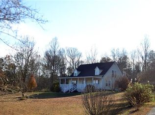 3328 Robinson St, Connelly Springs, NC 28612
