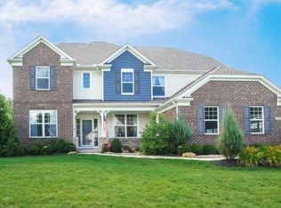 655 Morgan Trl, Aurora, OH 44202