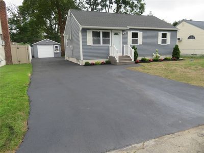 118 Muncy Avenue, West Babylon, NY, 11704