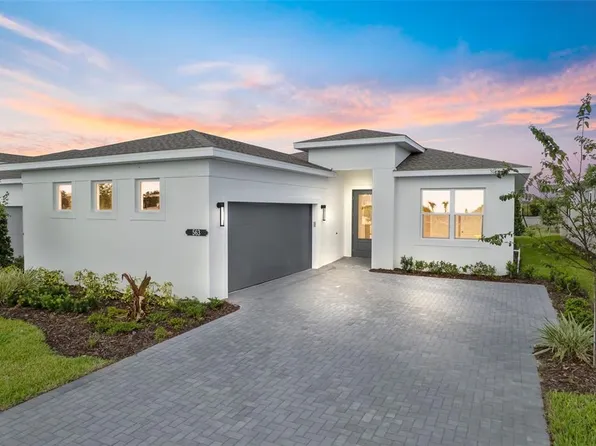 563 Hammock Oaks Blvd, Lady Lake, FL 32159