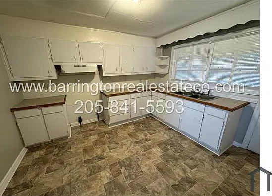 1301 32nd St — Photo 3