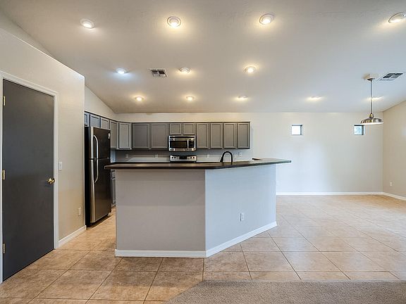 5th image of 3568 S 255th Ln