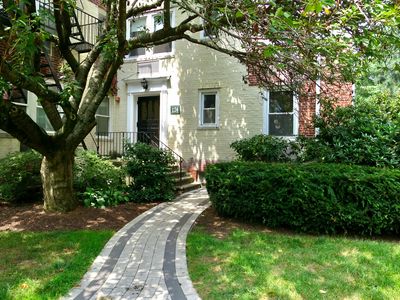 124 Woodside Green #2C, Stamford, CT, 06905