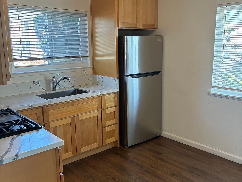 1st image of 491 Nordyke Dr APT A