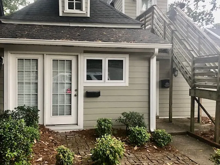 810 Chestnut St — Photo 3