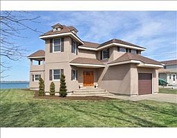 1st image of 187 Charlotte Dr