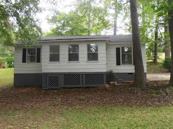 417 E Florida Ave, Bessemer City, NC 28016