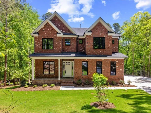 8011 Old Trail Dr, Durham, NC 27712