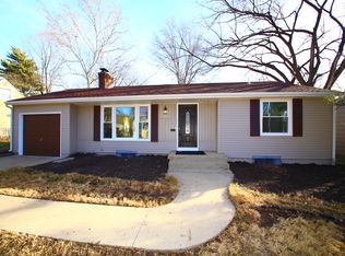 7335 Rosewood St, Prairie Village, KS 66208