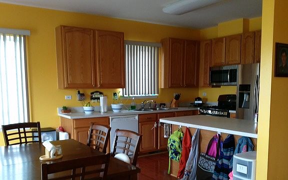 3rd image of 347 W Waterbury Dr