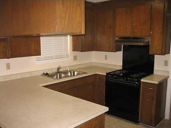 3rd image of 5709 Talquin Ave