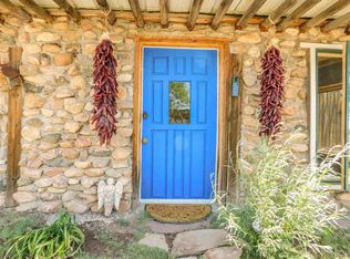 377 General Goodwin Rd, Cerrillos, NM 87010