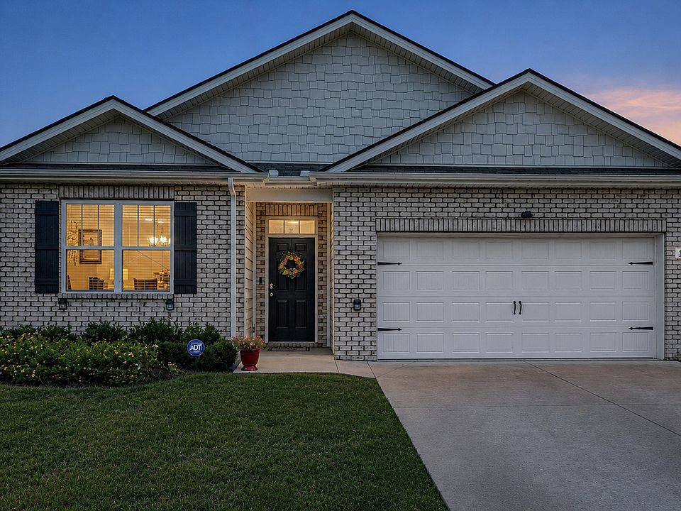 1st image of 120 Olivia Cir
