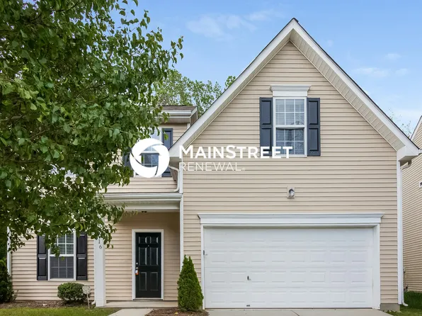 12416 Oakton Hunt Dr, Charlotte, NC 28262
