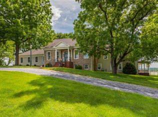 15 Hundley Mill Rd, Staunton, VA 24401