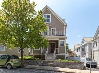 48 Ware St #2, Somerville, MA 02144