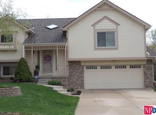 4911 N 127th St, Omaha, NE 68164