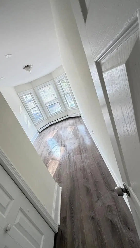 2 bed, $2,200 — Photo 4