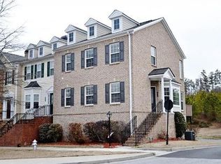 1071 Scales Rd, Suwanee, GA 30024