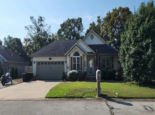 1718 Marigold Dr, Joplin, MO 64801