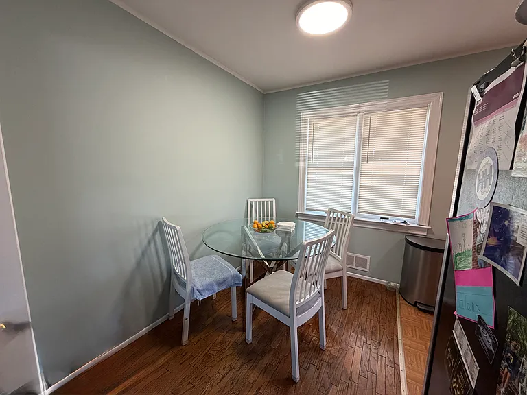 56 Cliff Dr — Photo 2