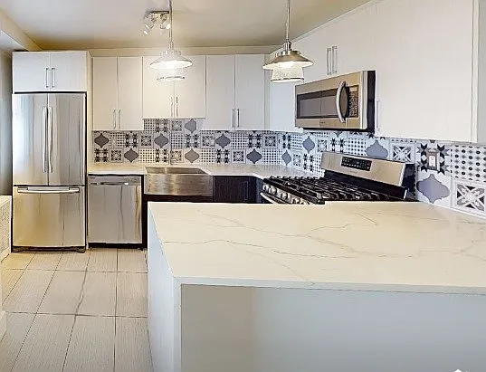 10420 Queens Blvd #16L — Photo 3