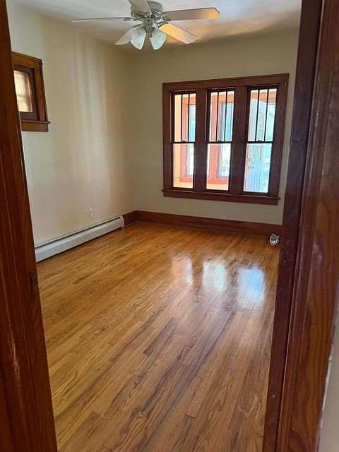 1st image of 132 Park Pl